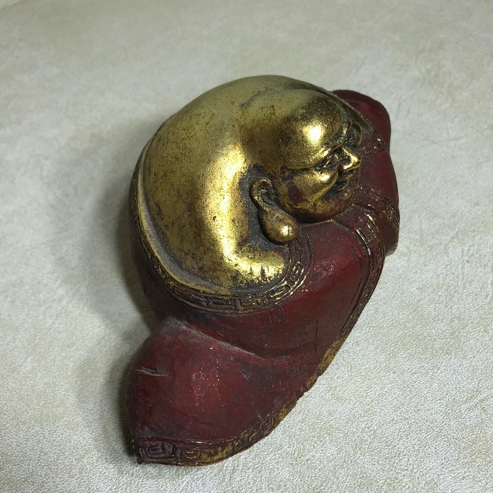 Medium Smiling/Laughing and Sitting Buddha in Gold/Red Collectible - Picture 3 of 11